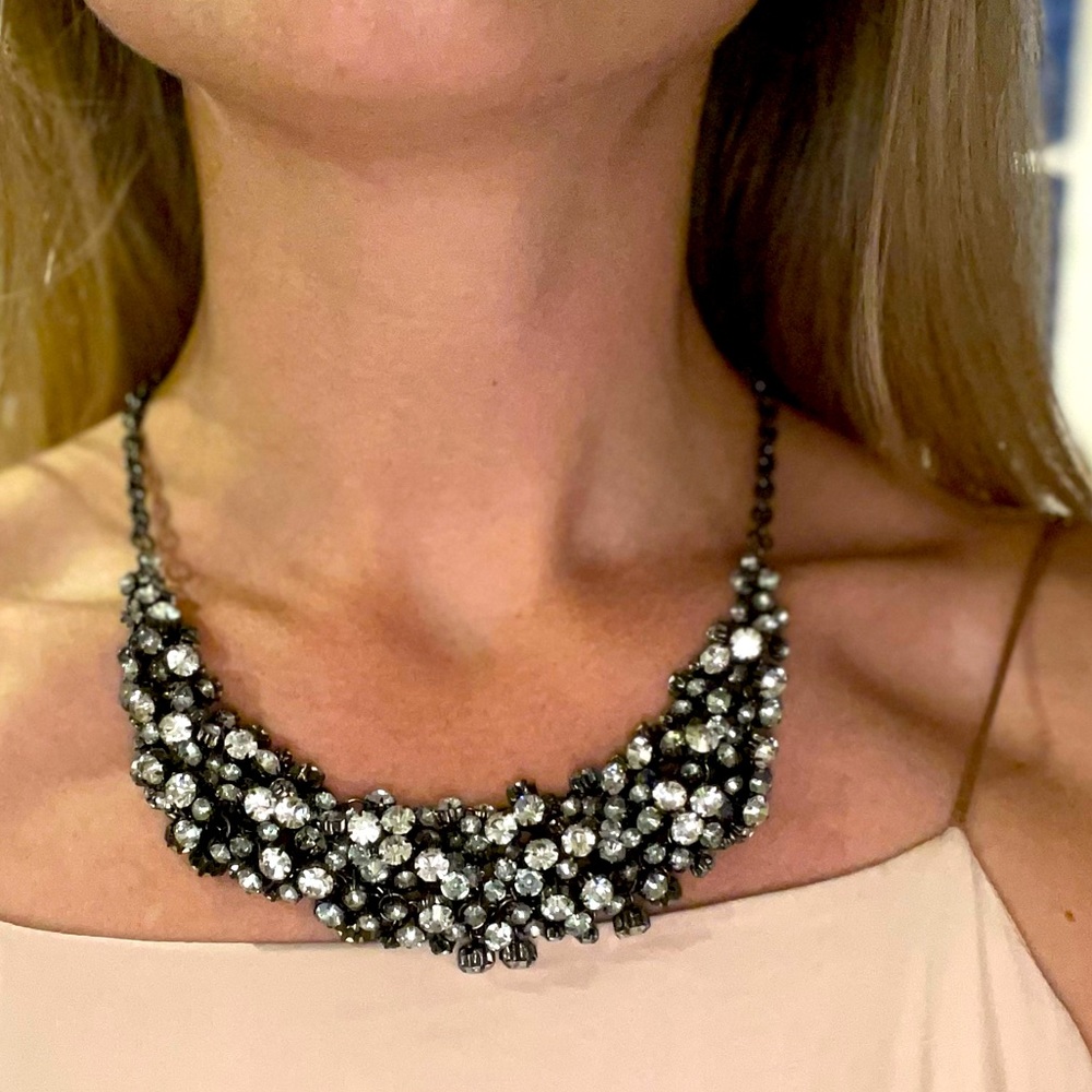 Costume jewelry necklace